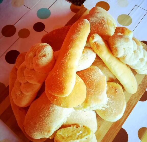 تختخواب و صبحانه Toga Guest House