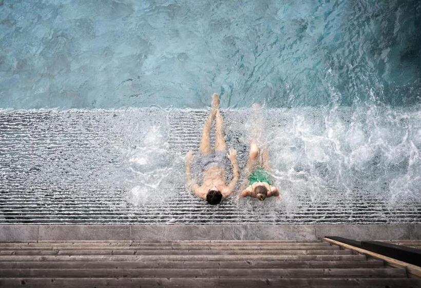 Отель Adler Lodge Ritten