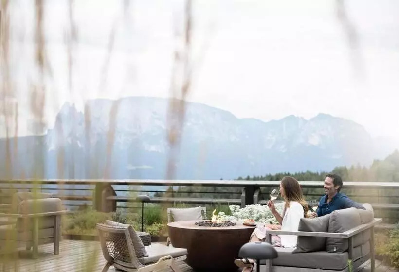 ホテル Adler Lodge Ritten