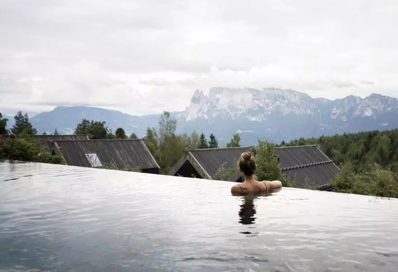 ホテル Adler Lodge Ritten