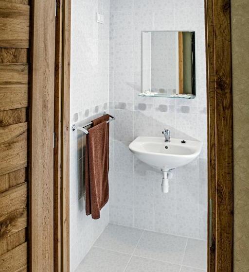 Pension (Hôtel basse catégorie) Everena Guest House