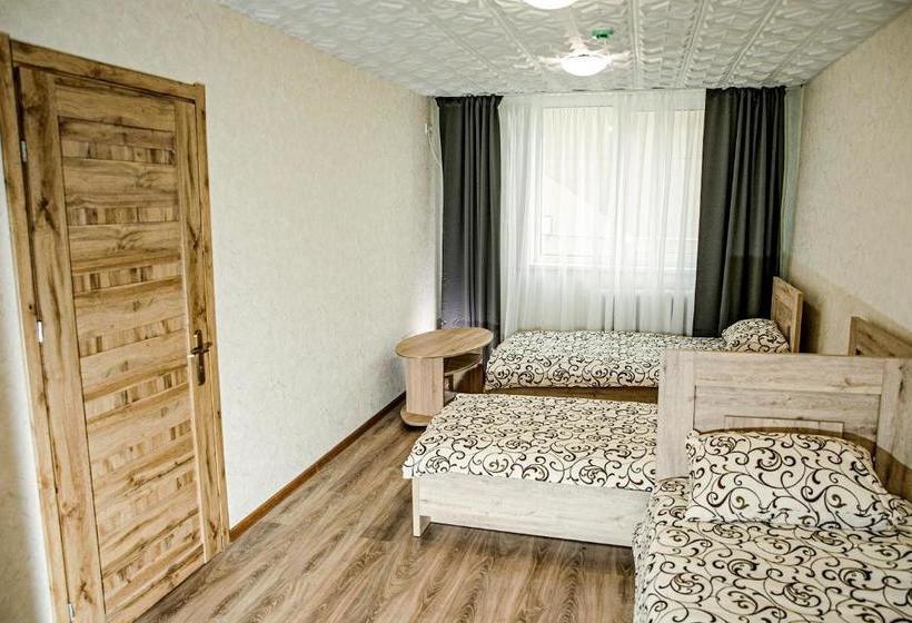 Pension (Hôtel basse catégorie) Everena Guest House