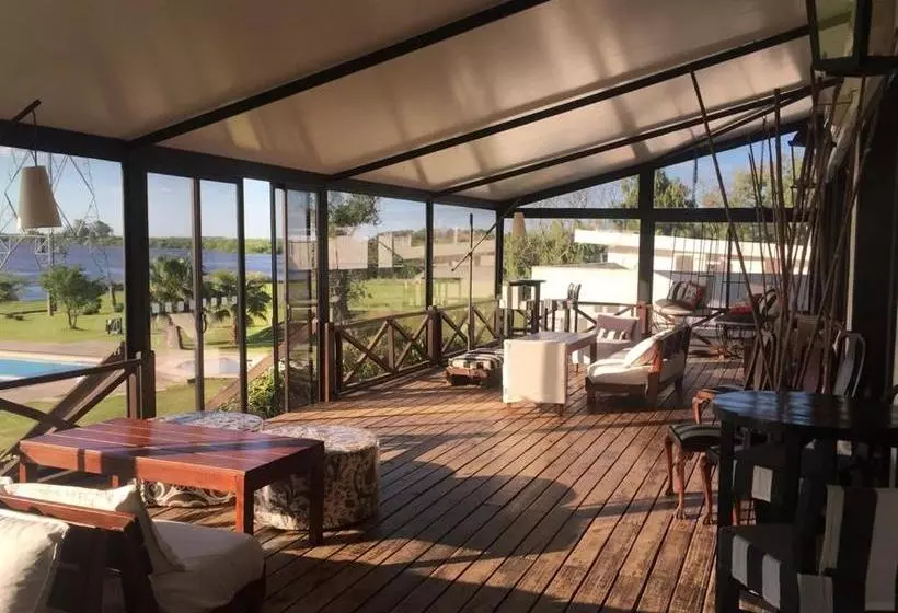 リゾートホテル San Isidro