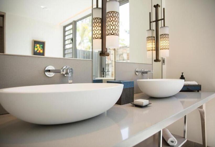 Anantara Iko Mauritius Resort & Villas