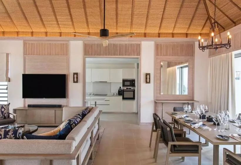 Anantara Iko Mauritius Resort & Villas