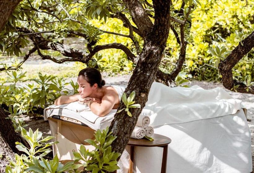 Anantara Iko Mauritius Resort & Villas