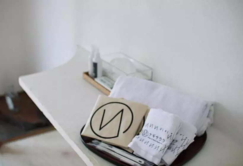 Atelier & Hostel Nagaisa Ura