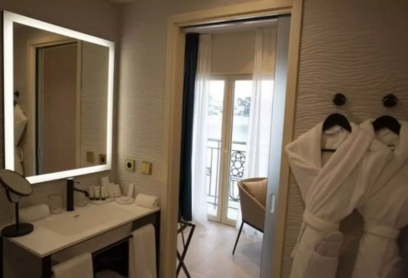 Hotelli Splendid Hôtel & Spa