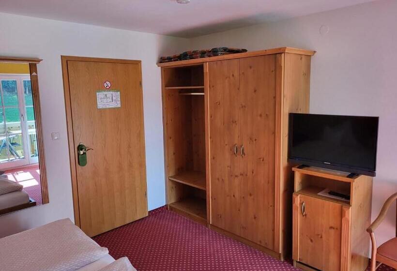 Пансион Gästehaus Schwarz