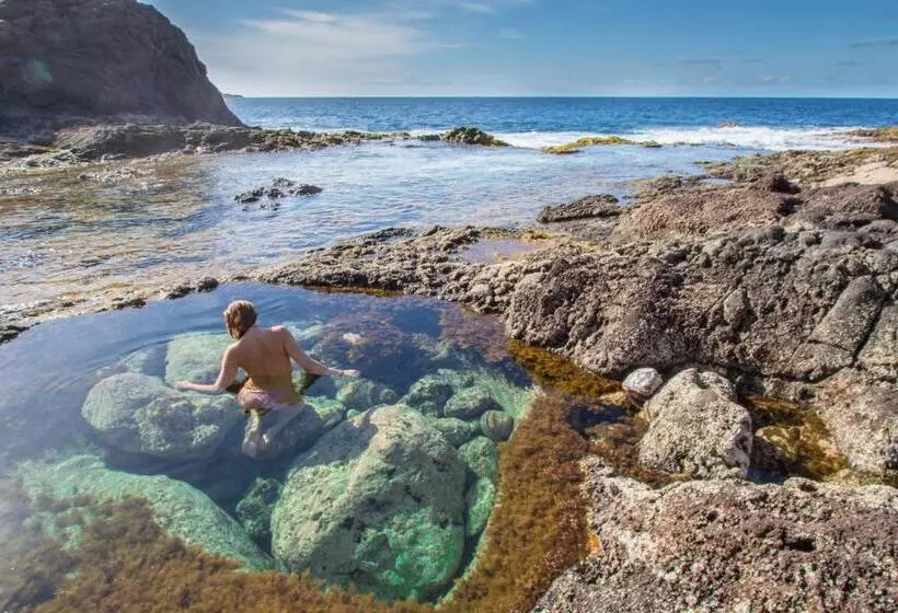 Hostelli Casa Calma Yoga Guesthouse