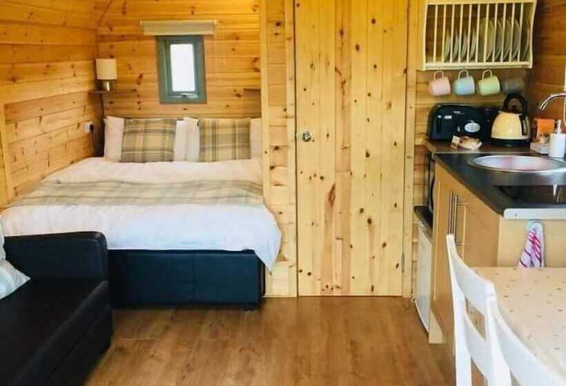 Отель Hebrides Bothy  Glamping