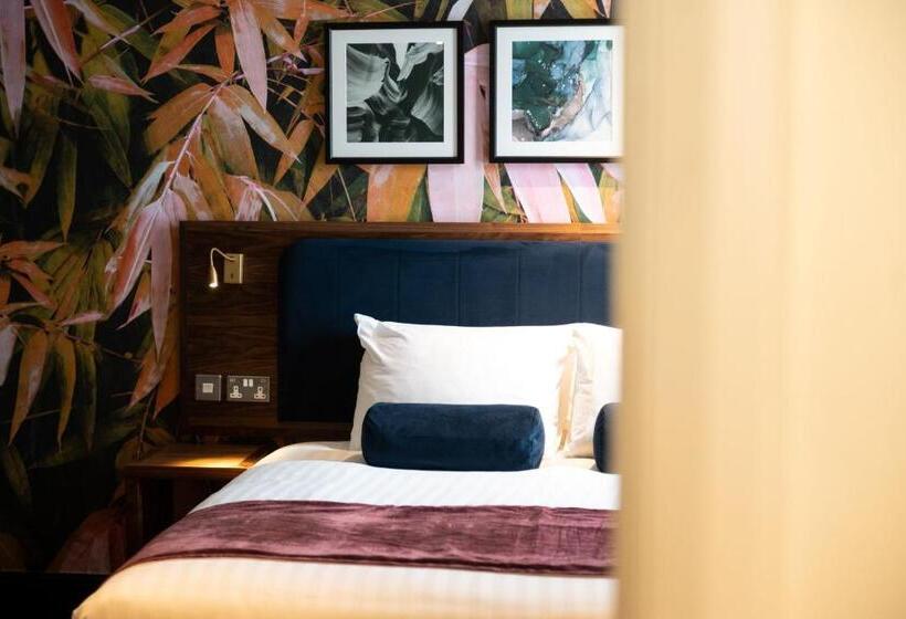 ホテル The Merlin By Innkeeper S Collection