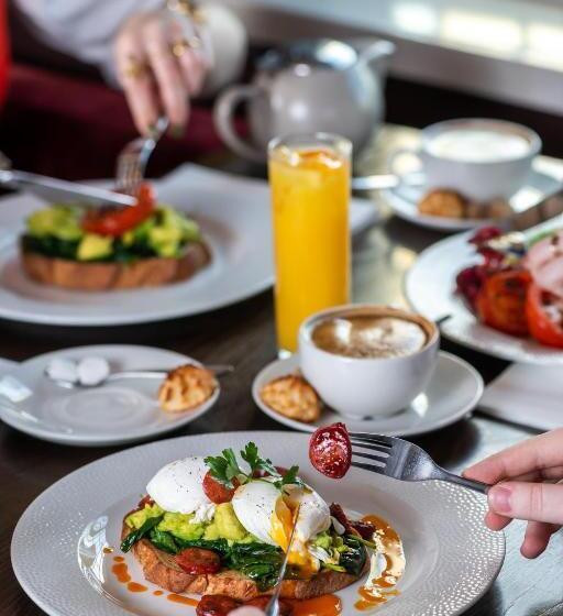 هتل The Pine Marten By Innkeeper S Collection