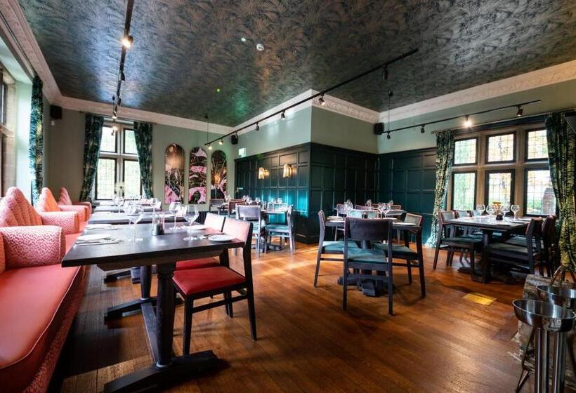 هتل The Pine Marten By Innkeeper S Collection