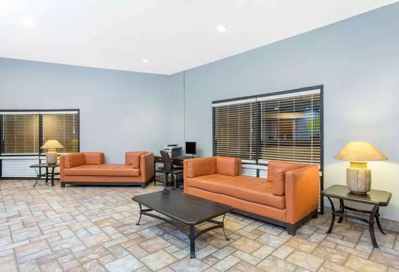 호텔 Days Inn By Wyndham Buckeye