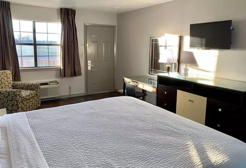 酒店 Days Inn & Suites By Wyndham Canton First Monday Trade Days