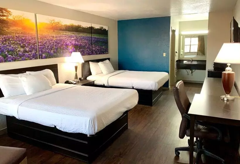 酒店 Days Inn & Suites By Wyndham Canton First Monday Trade Days