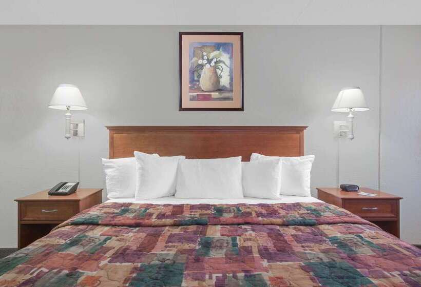 Отель Days Inn By Wyndham Casper