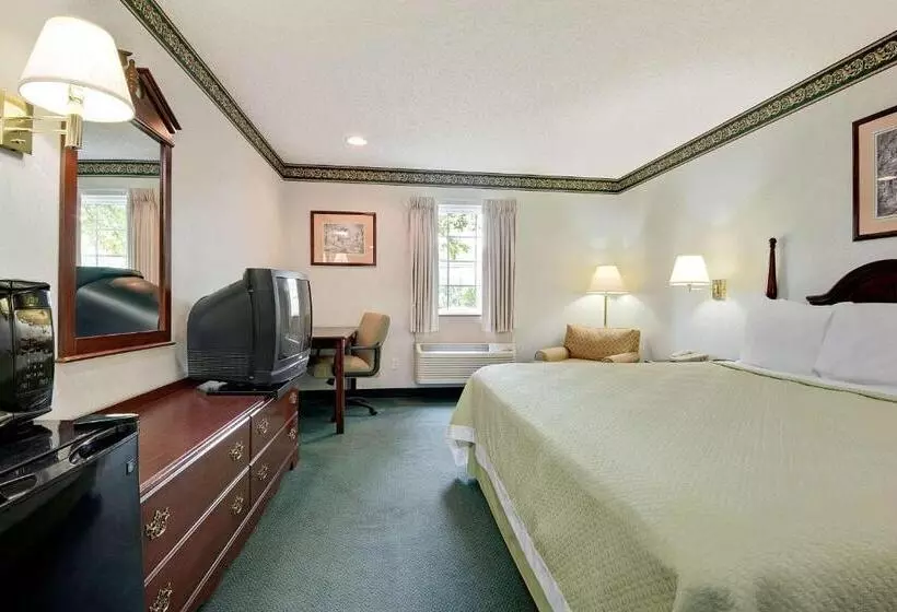 فندق Days Inn By Wyndham Lisbon