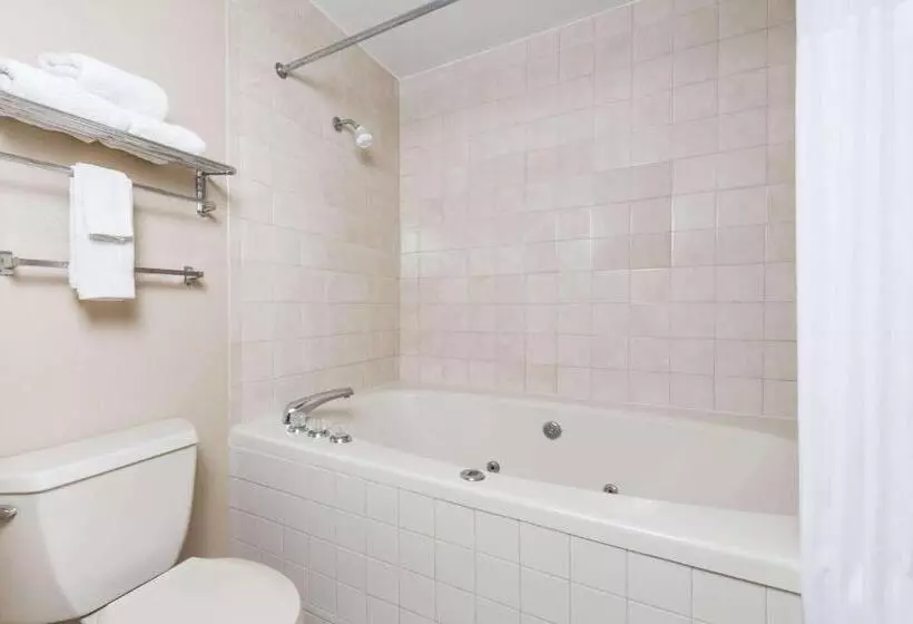 ホテル Days Inn By Wyndham New Market Battlefield