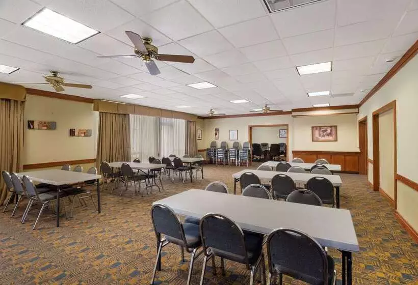 ホテル Quality Inn