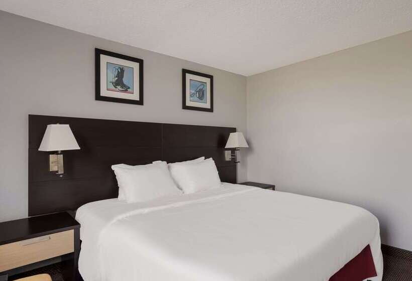 فندق Quality Inn