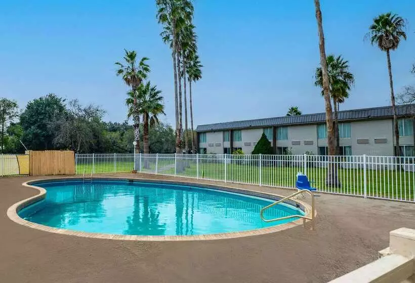 ホテル Quality Inn