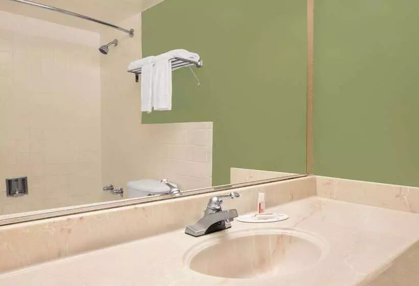 ホテル Super 8 By Wyndham Grand Prairie North