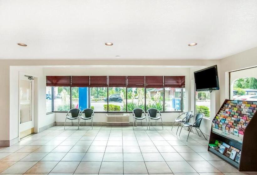 Motel 6 Centralia, WA - East