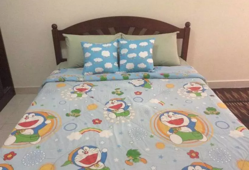 هتل The Crystal Apartment