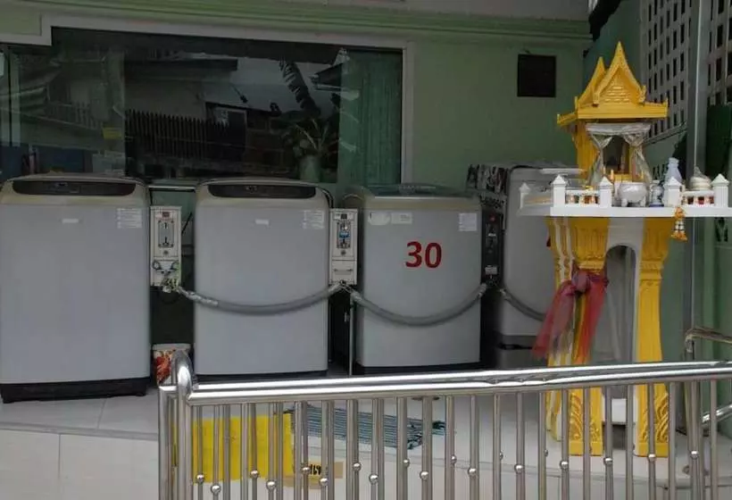 هتل The Crystal Apartment