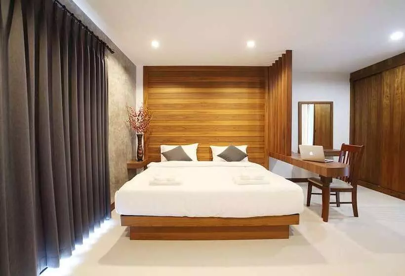 ホテル The Restique Apartment