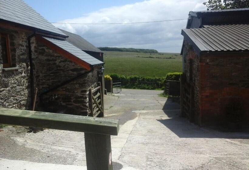 펜션 Blindwell Farm