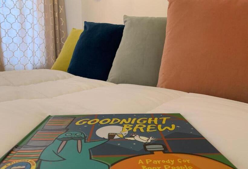 Pensjonat Painted Lady Bed & Brew