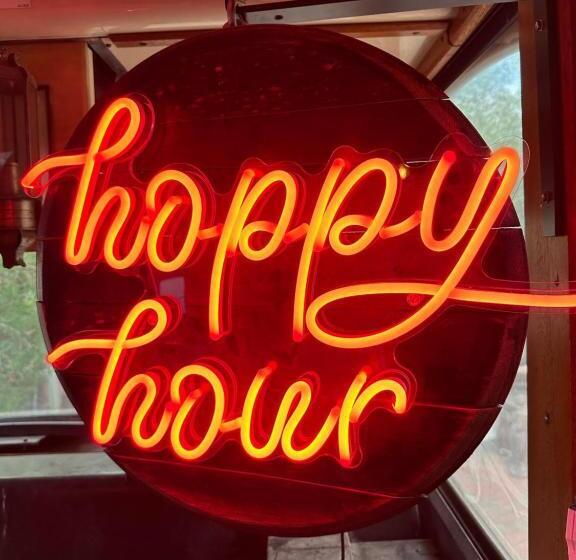 Pensjonat Painted Lady Bed & Brew