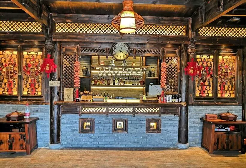 Majatalo Tianjiange Resort