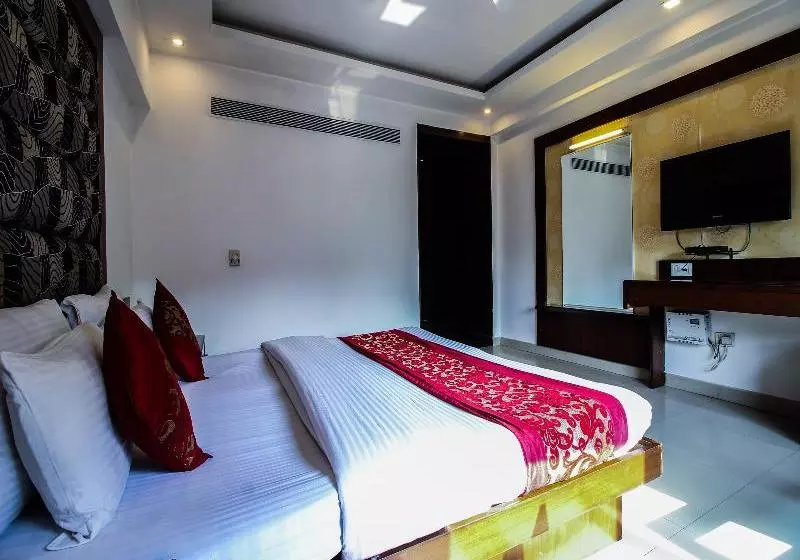 Hotel Krishna Deluxe By Oyo