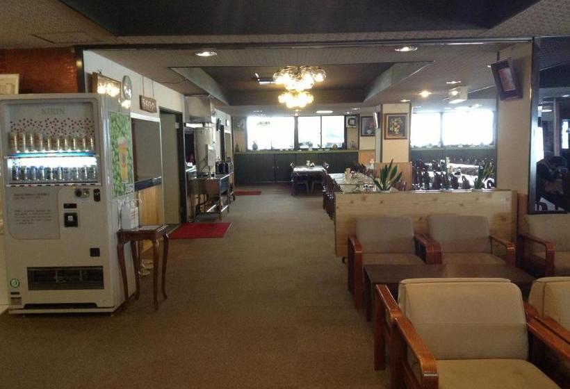 בית מלון כפרי Shiga Riverside