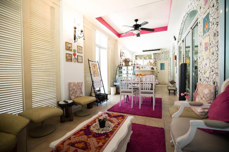 پانسیون Baan Anodat