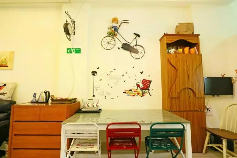 پانسیون Birds Flower B&b
