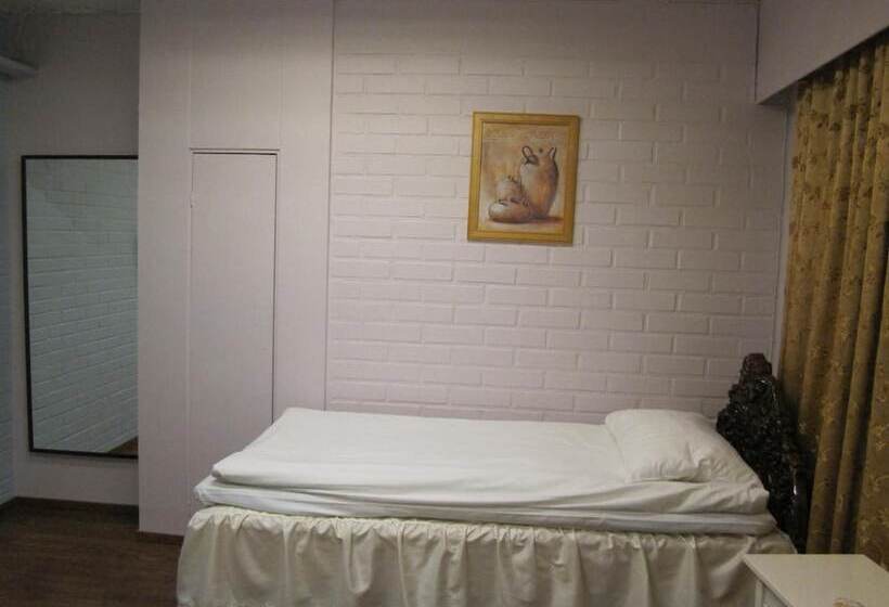 پانسیون Finn Rooms