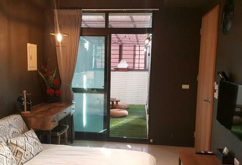 پانسیون 頌謙文旅 梅花鹿同住