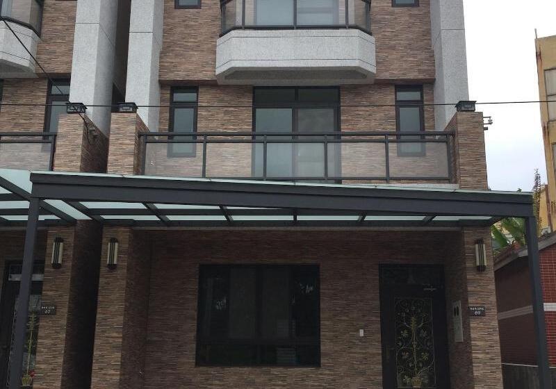 پانسیون 頌謙文旅 梅花鹿同住