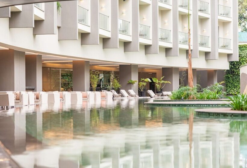 Radisson Blu Hotel & Residence Nairobi Arboretum