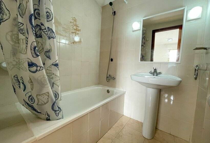 Apartamentos Neptuno Oropesa 3000