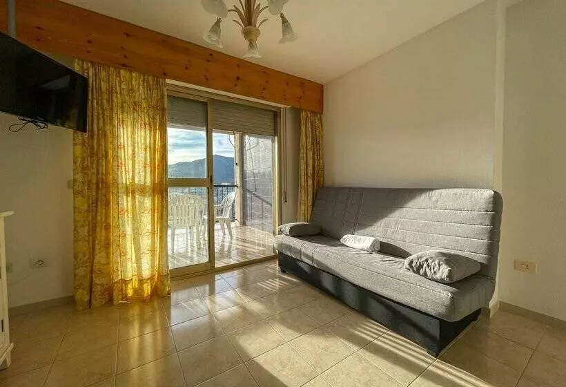 Apartamentos Neptuno Oropesa 3000