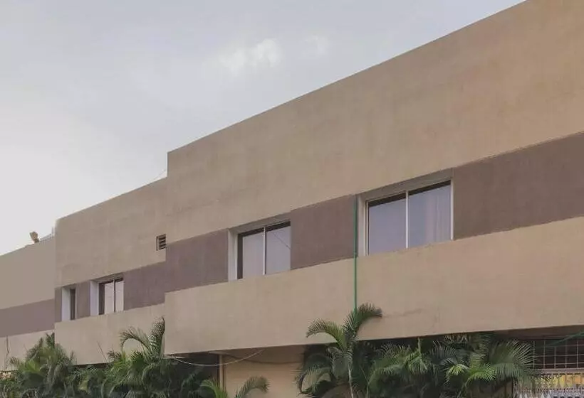 پانسیون O Home Le Bliss Hotels ,3 Mins Walk From Rock Beach