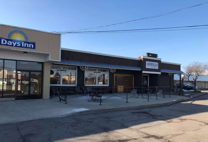 Отель Days Inn By Wyndham Henrietta/rochester Area