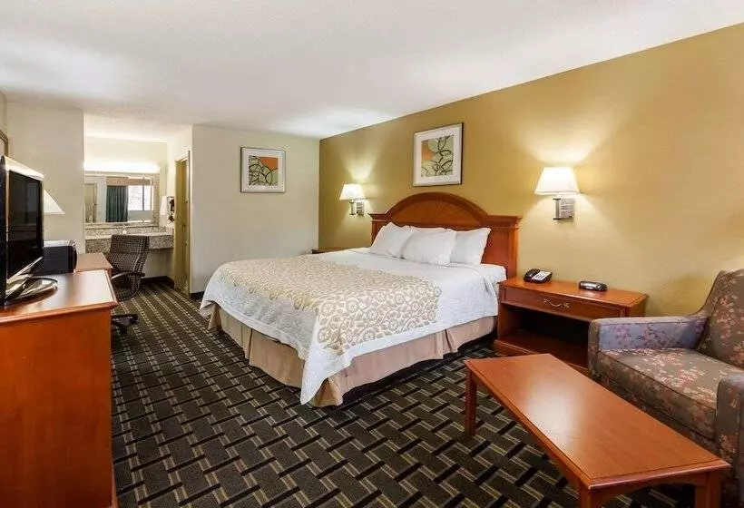 호텔 Days Inn By Wyndham Kent Akron