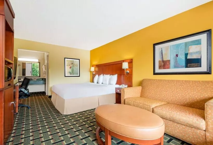ホテル Days Inn By Wyndham Knoxville East